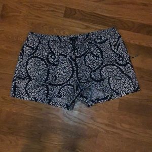 GAP Linen Navy shorts Size 14